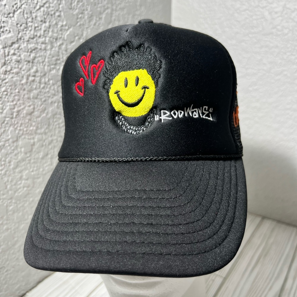Rod Wave "Love 4 My Fans" Trucker Hat Smiley Face Men’s SnapBack black one size‎